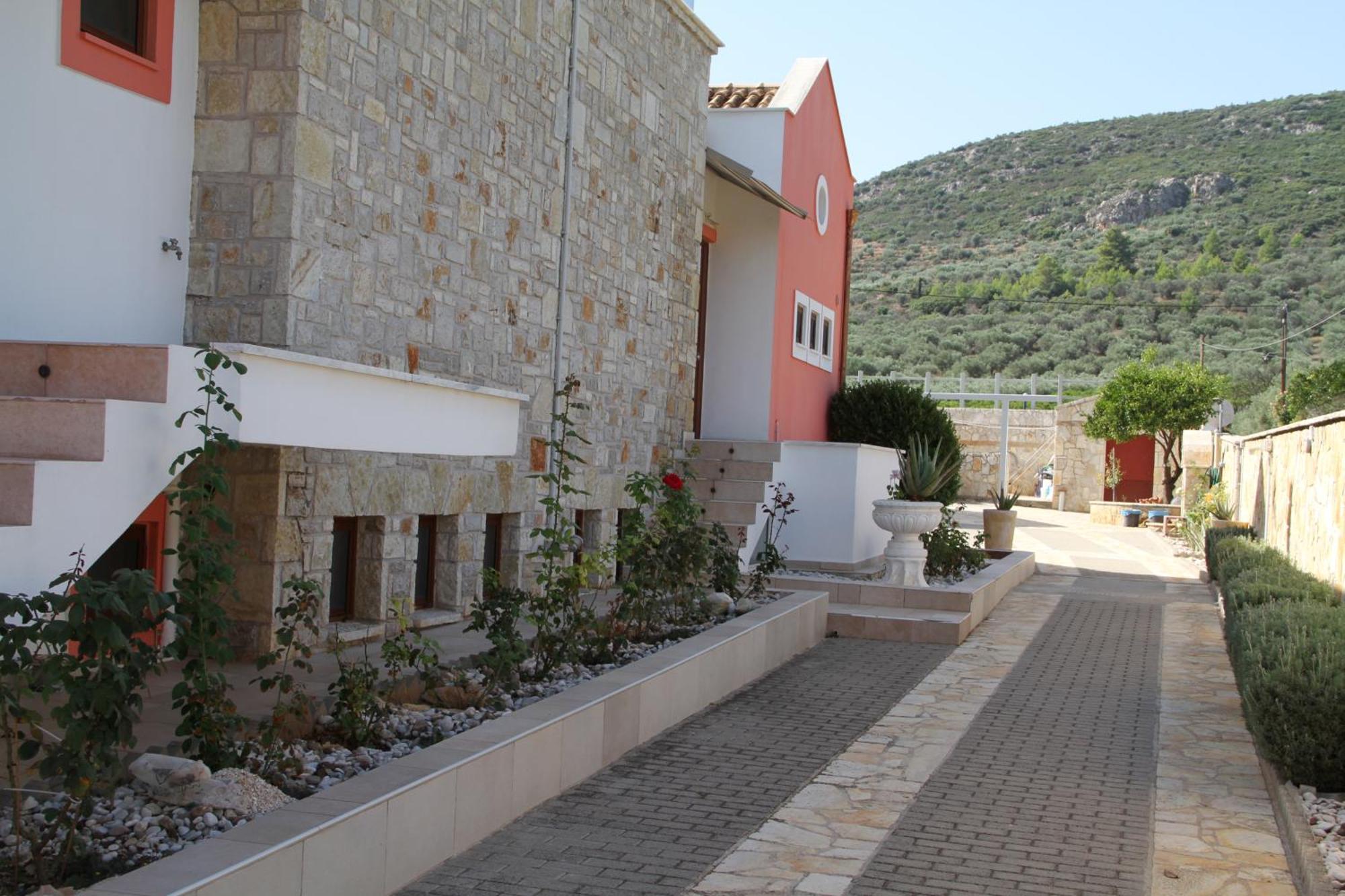 Αριων Village & Suites Nafplio Exterior photo