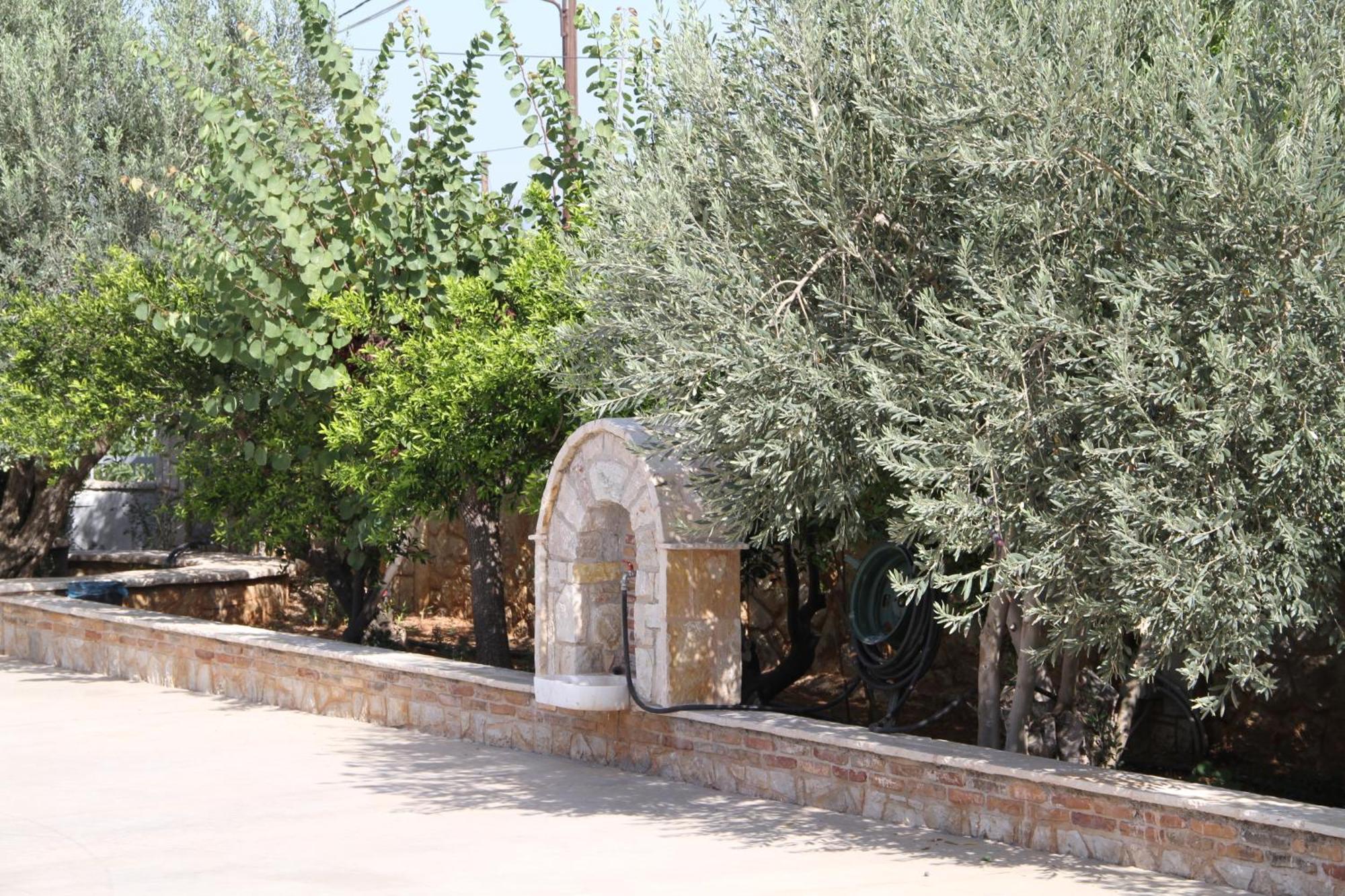 Αριων Village & Suites Nafplio Exterior photo
